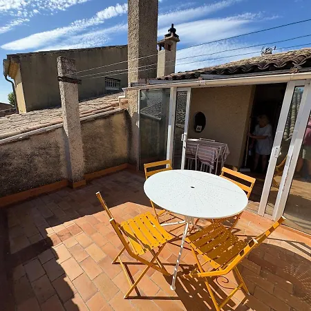La Maison D'oscar 2 Apartment Tulette